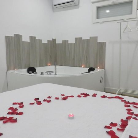 Afrodita. Magnifica Casa Con Banera De Hidromasaje 蓬塔翁布里亚 外观 照片